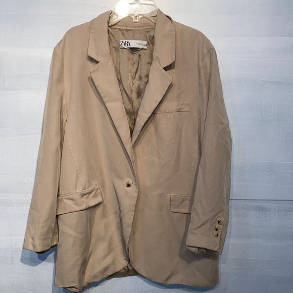 Zara Jackets & Blazers - Zara blazer jacket